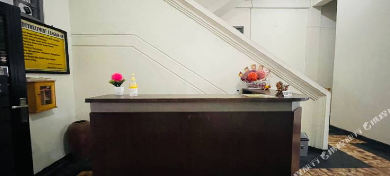 红色伙伴朗阁48号旅馆-近伊斯兰中心清真寺红色伙伴(Langko 48 RedPartner)图片