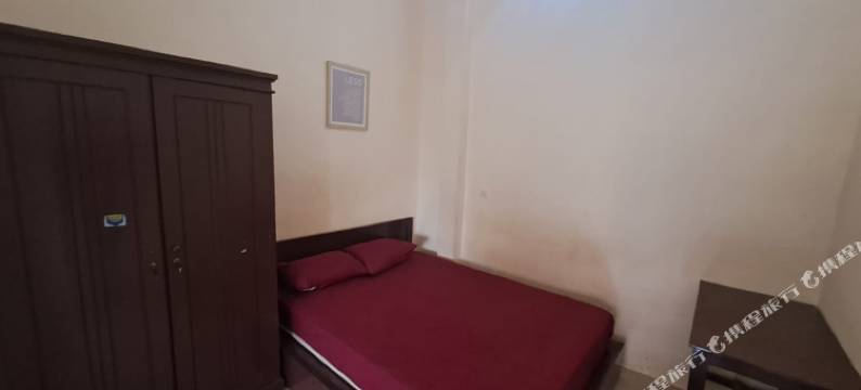 Hotel O Almahyra Guest House Syariah图片