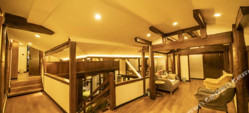 丽江五花石之旅客栈(丽江古城四方街店)图片