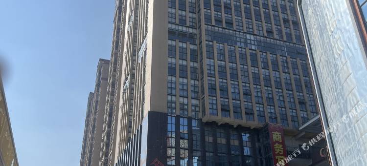 VES电竞酒店(玉林中鼎公园假日店)图片