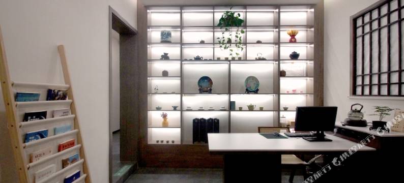 巷往民宿(开封市鼓楼广场店)图片