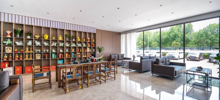 艺龙瑞云酒店(郑州南三环投控智慧物流产业园区店)图片