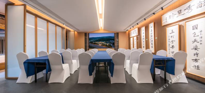 重庆画廊酒店图片