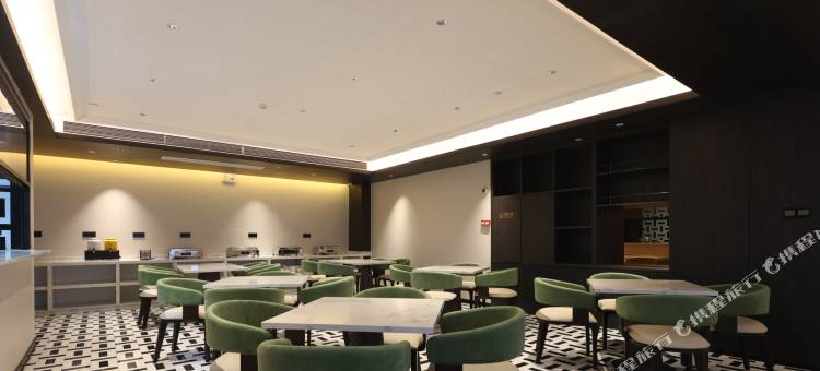 栢里设计师酒店(广州火车站西村地铁站店)图片