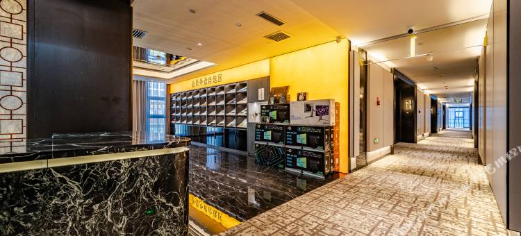 YouU悠游电竞酒店(乌鲁木齐创新广场店)图片