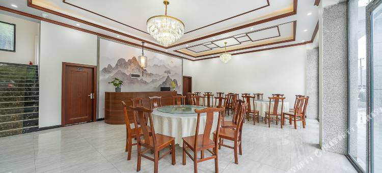 重庆霖霏山庄(四面山水口寺店)图片