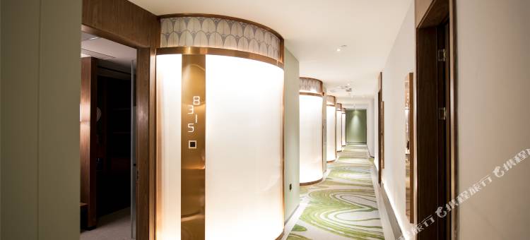 果岭19号S酒店(南阳七一路卧龙岗店)图片