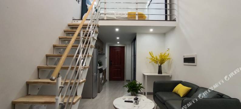 觅途Loft国际公寓(长春中东红街店)图片