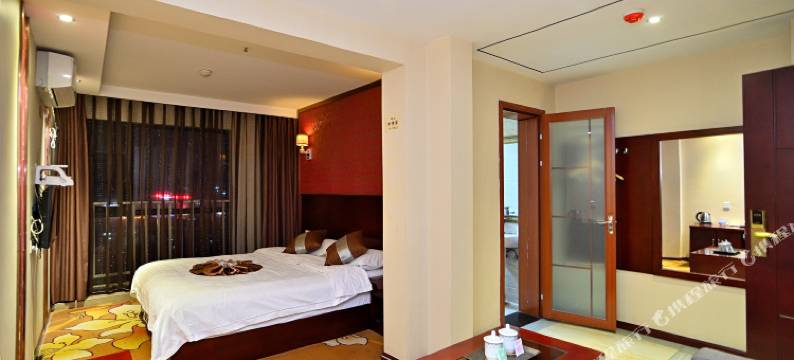 安宁楚天明珠大酒店图片