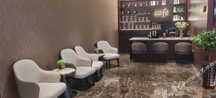 如家精选酒店(青岛五四广场地铁站市政府店)图片