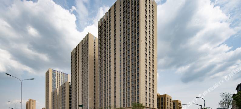 驿程唐筑酒店(奥特莱斯历城二中店)图片