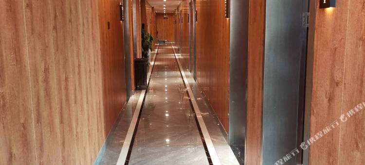 铂悦酒店(水渡河地铁站店)图片