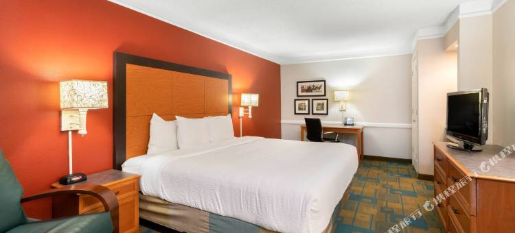 凤凰城天港机场拉昆塔温德姆酒店(La Quinta Inn by Wyndham Phoenix Sky Harbor Airport)图片