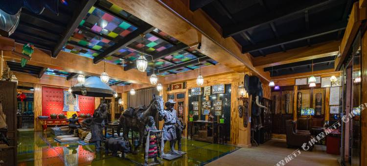 安和桥·AndMe·观日照金山·艺术馆美宿(古城大水车店)图片