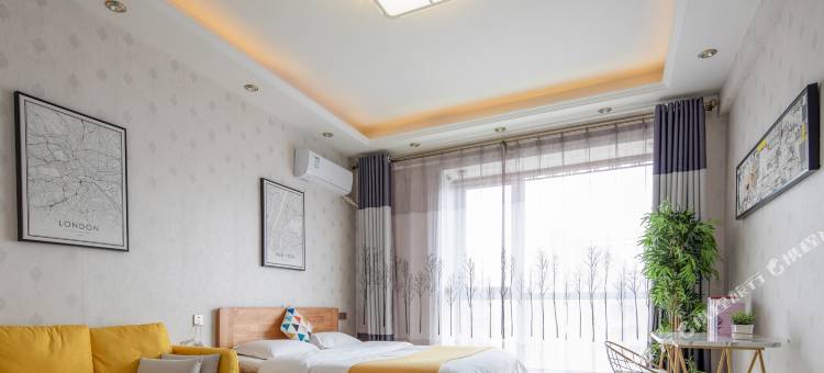 沐光优选公寓(太原亲贤北街茂业天地店)图片