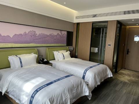 华升·新城酒店(曹县庄寨工业园区店)