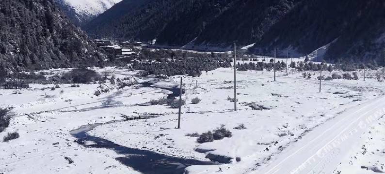 冷嘎措田野民宿图片