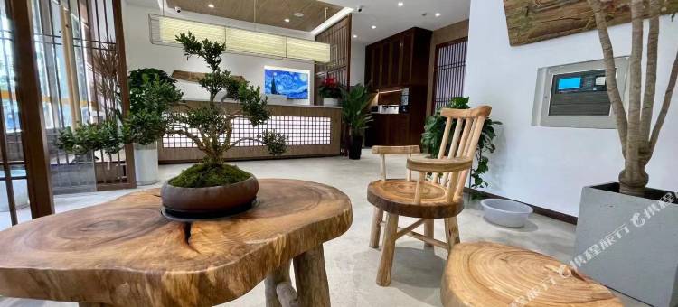 宸玥酒店(成都三河场地铁站店)图片