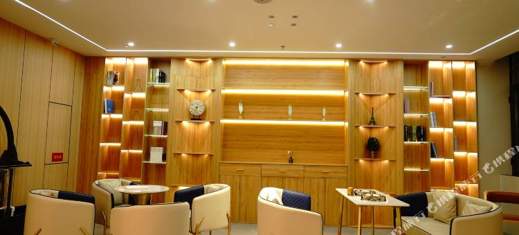 星程酒店(格尔木长江路109国道店)图片