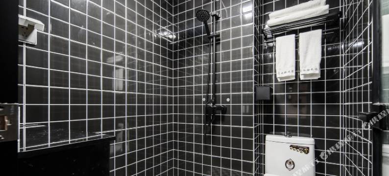 汀上陌居酒店(泉塘水利水电职院店)图片