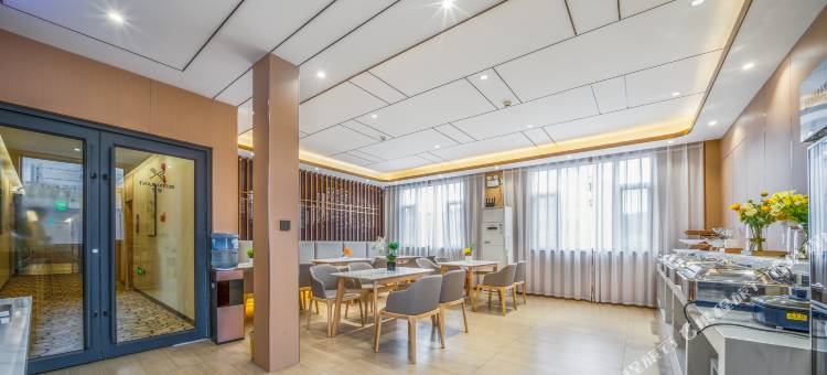 潮漫酒店(天水火车站商埠路步行街店)图片