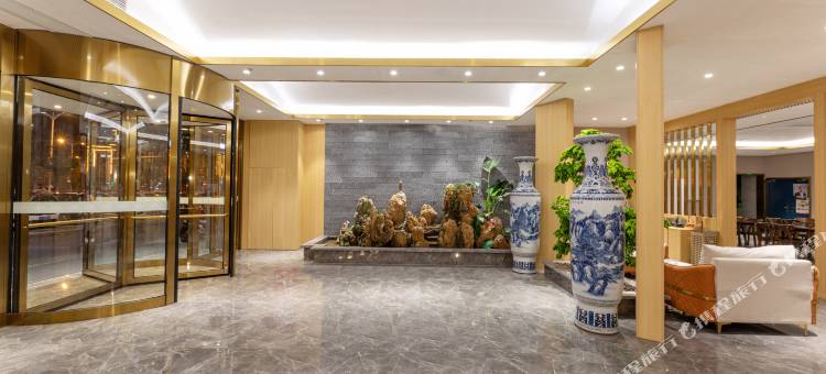 如家睿柏·云酒店(淮南二中政务中心店)图片