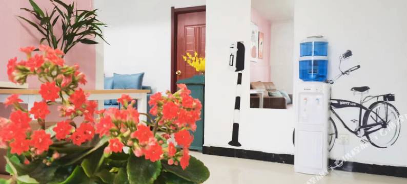 期遇青年旅舍(郑州曼哈顿燕庄地铁站店)图片