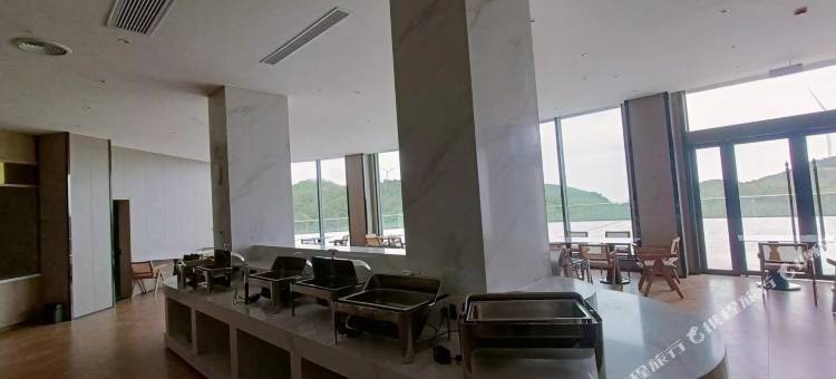 山楂树云裳酒店(百里荒景区店)图片