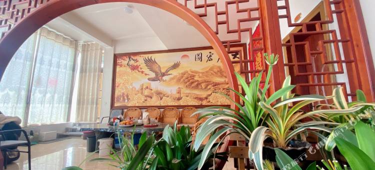 鹤庆福顺客栈(三义机场店)图片