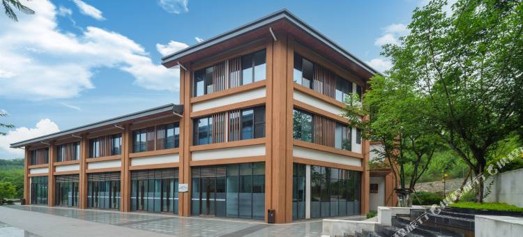 雅安蒙顶山花间驿·梅源里图片