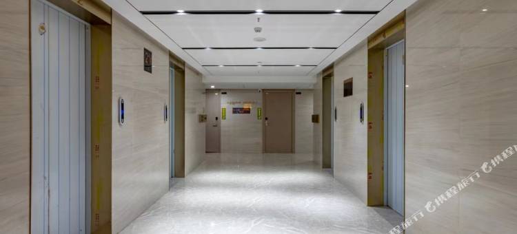 金中环酒店(长沙万家丽广场火炬村地铁站店)图片
