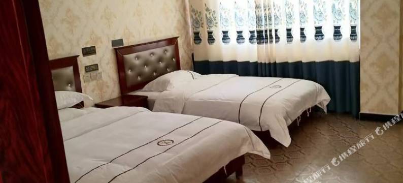 恩施大峡谷回香楼图片