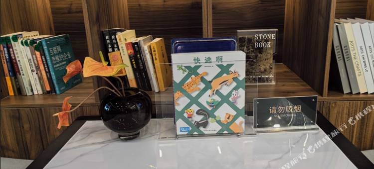 武汉中南路黄鹤楼隆森美仑国际酒店图片
