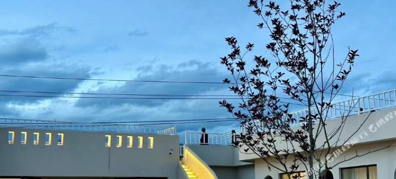 那拉提那兰野舍精品民宿(那拉提旅游风景区店)图片