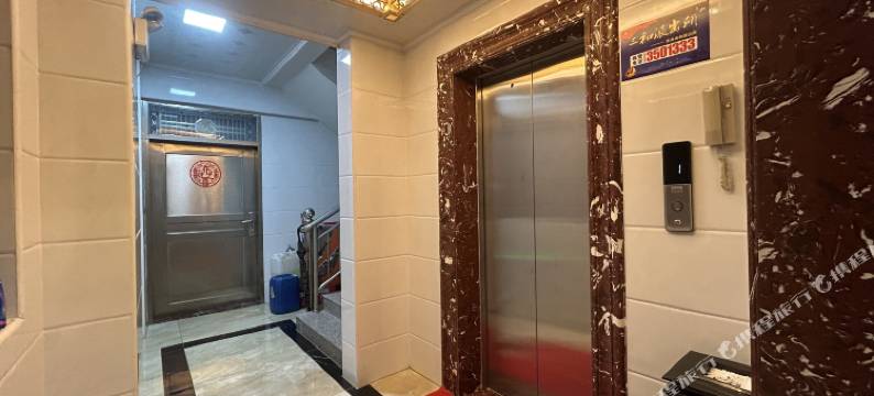 惠州云栖主题公寓(三和广场店)图片