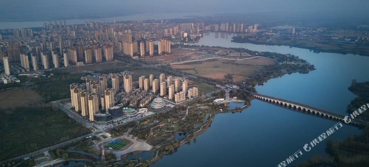 鲤鱼湖国际酒店图片