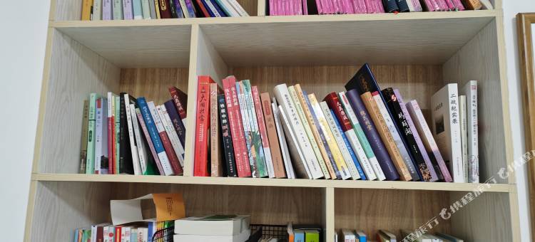 伴山·伴水民宿(汪清店)图片