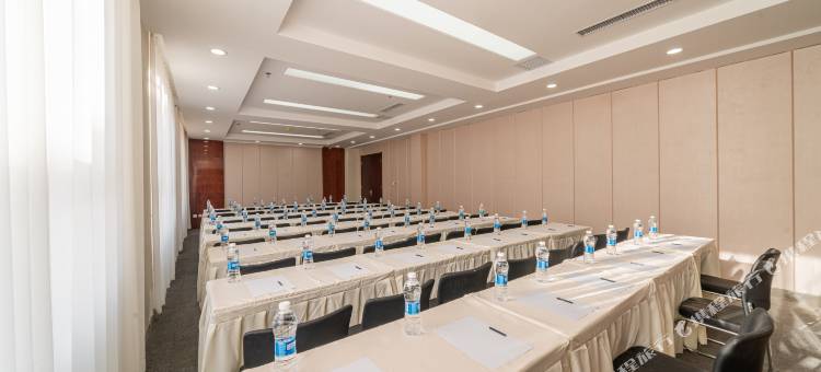 敦煌夜市丽呈尚品酒店图片