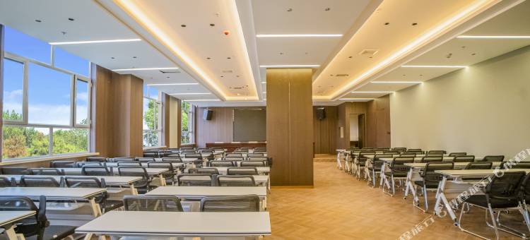 张掖彩虹湾国际酒店图片