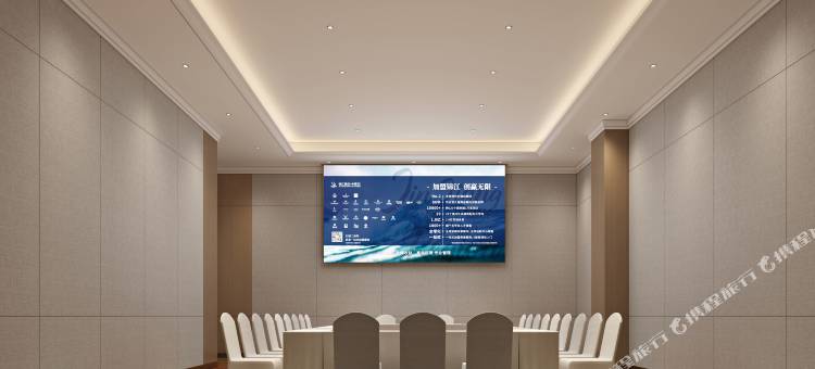 维也纳酒店(奉节夔门印象码头店)图片