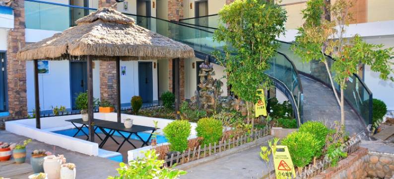 泸沽湖澜泊湾度假庭院图片