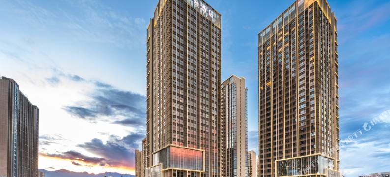 大理洱海公园万达广场亚朵酒店图片