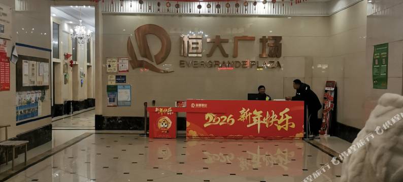 到站蜂房Al太空舱独立小屋青年旅舍(桂林北站店)图片