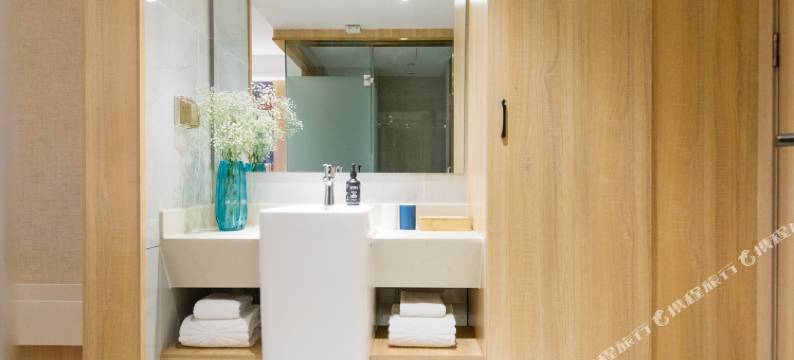 华都艺术·美居酒店(西安钟楼大差市地铁站店)图片