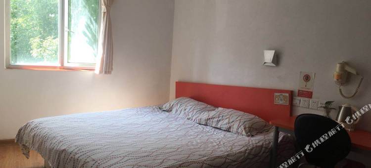 布丁酒店(宁波天一广场江厦桥东地铁站店)图片