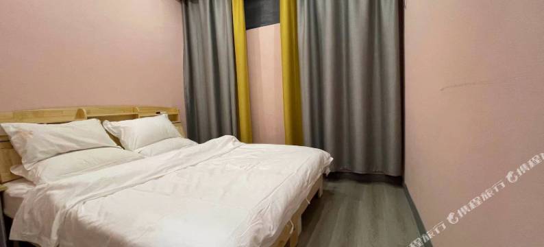 项城蚂蚁电竞酒店图片