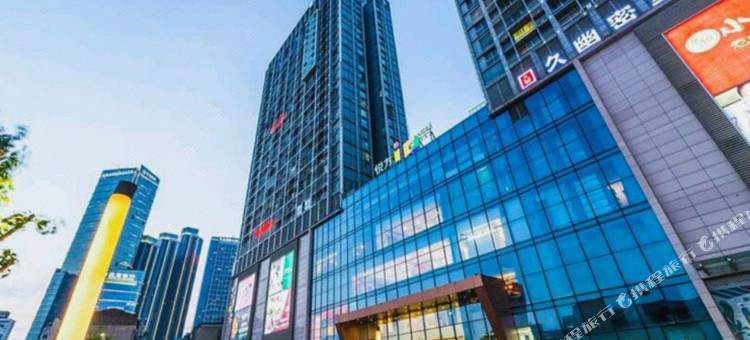 悦兴轻奢(步行街店)民宿(坡子街分店)图片