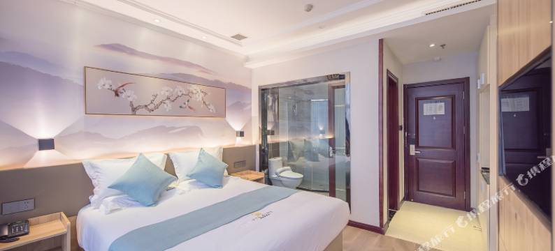 依莱妮休闲度假酒店(唐道637万达广场店)图片