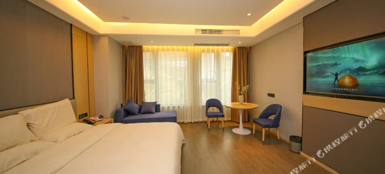 五华水月云天轻奢精品酒店图片