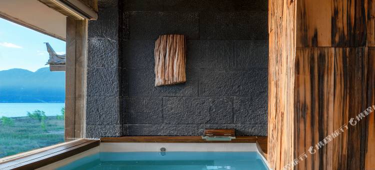 糊涂窝湖景度假酒店(泸沽湖亲爱的客栈)图片